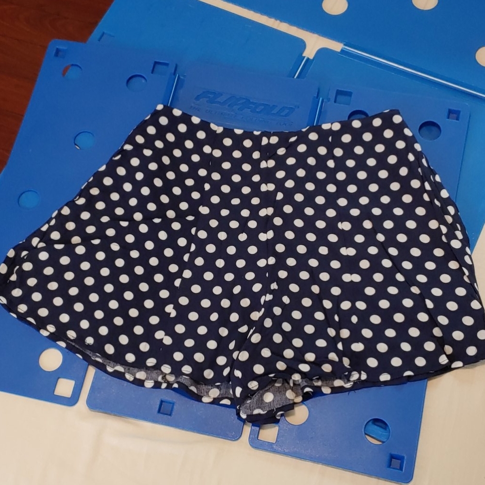 Polka Dot Flounce Shorts